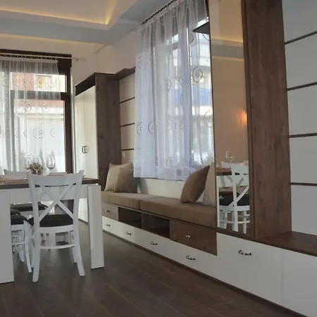 City Garden House,brand New+parking,business Ready